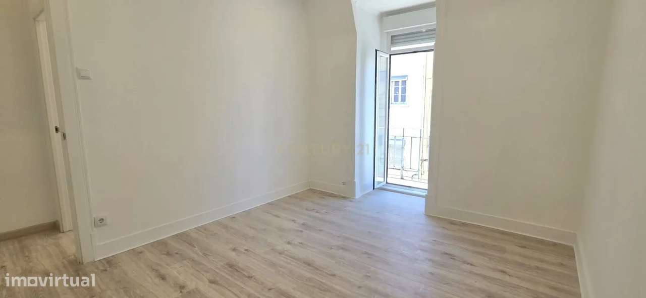 Apartamento T2+1  em Campo de Ourique, Lisboa-9