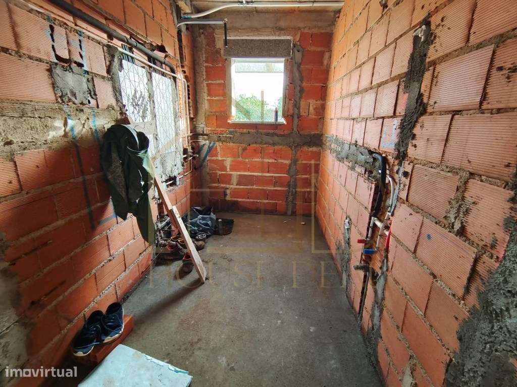 Sofisticada Moradia Térrea T3 +1 com Piscina. Fernão Ferro-18