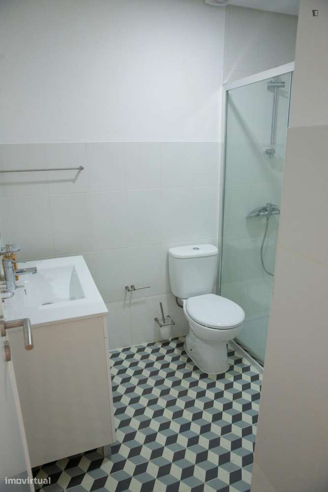 Apartamento com 1 quartos - localizado em Aveiro - Grande imagem: 5/6