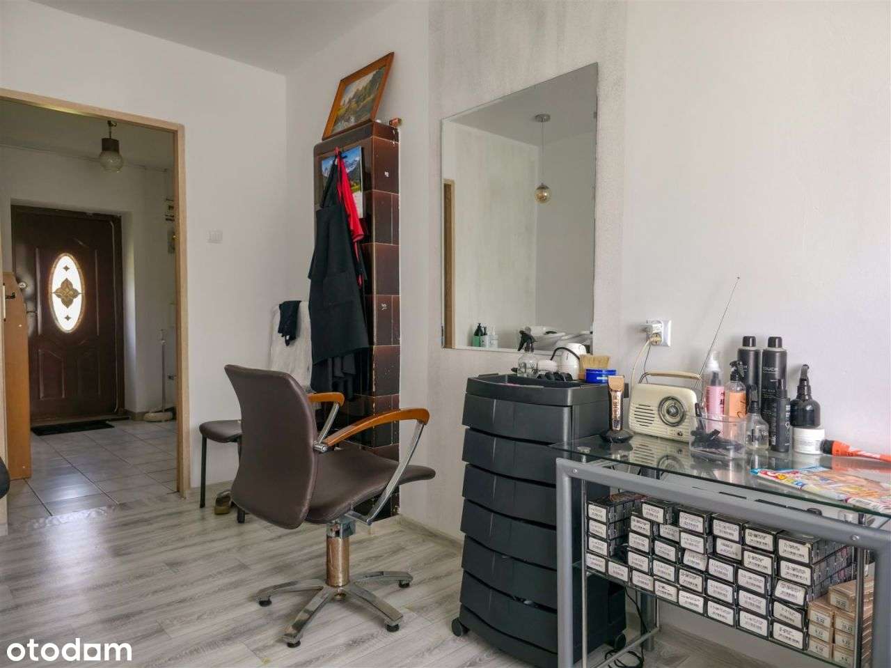 Biznes i mieszkanie w jednym –160m od Jezioraka-19