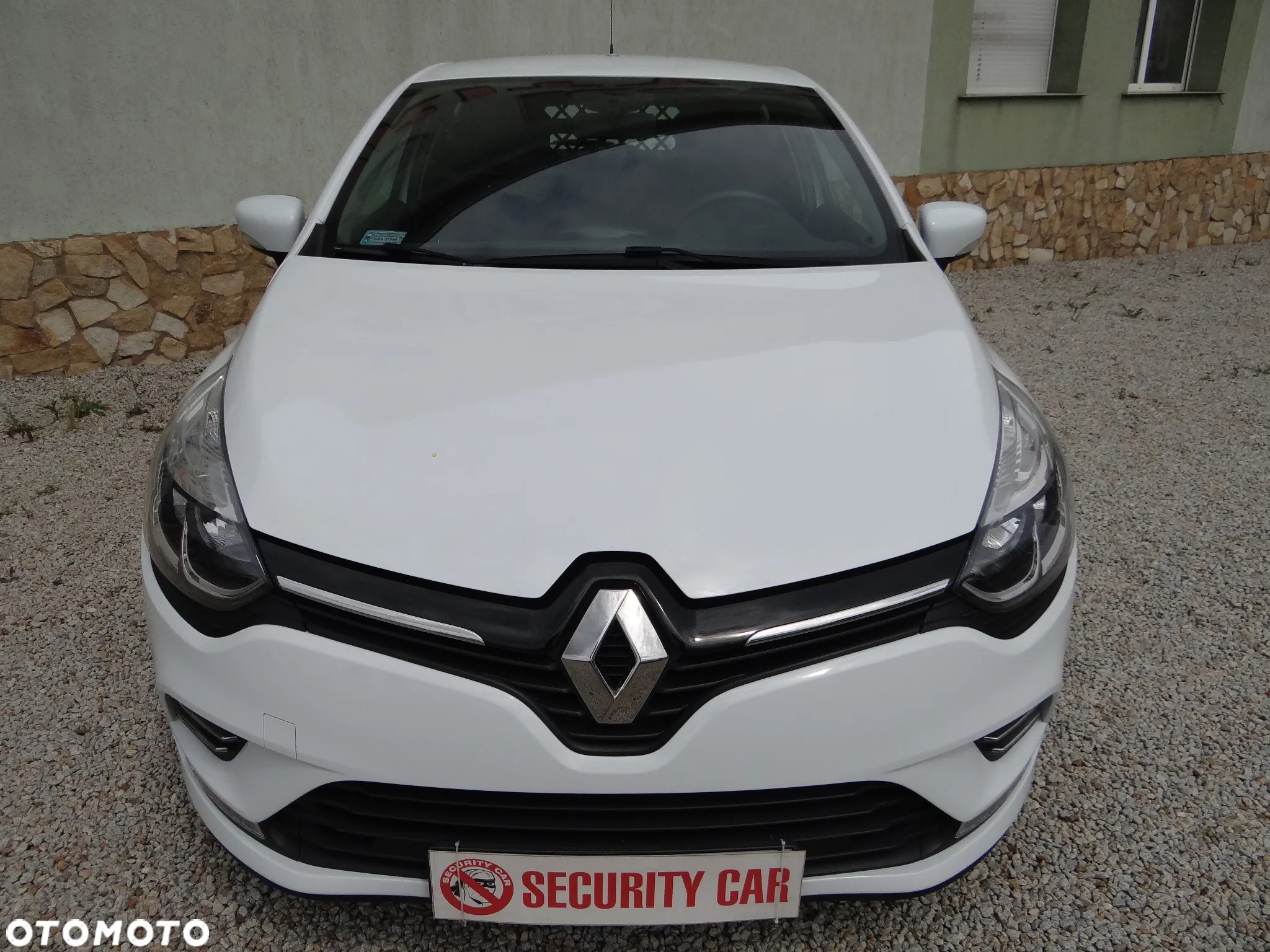 Renault Clio - 2