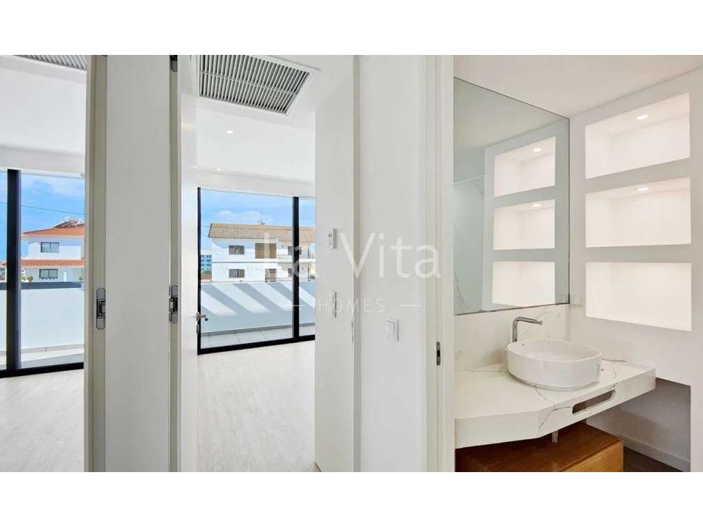 Moradia Nova T3+1 - Porto Salvo, Oeiras-7