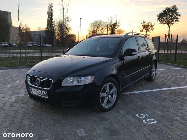 Volvo V50 D2 - 1