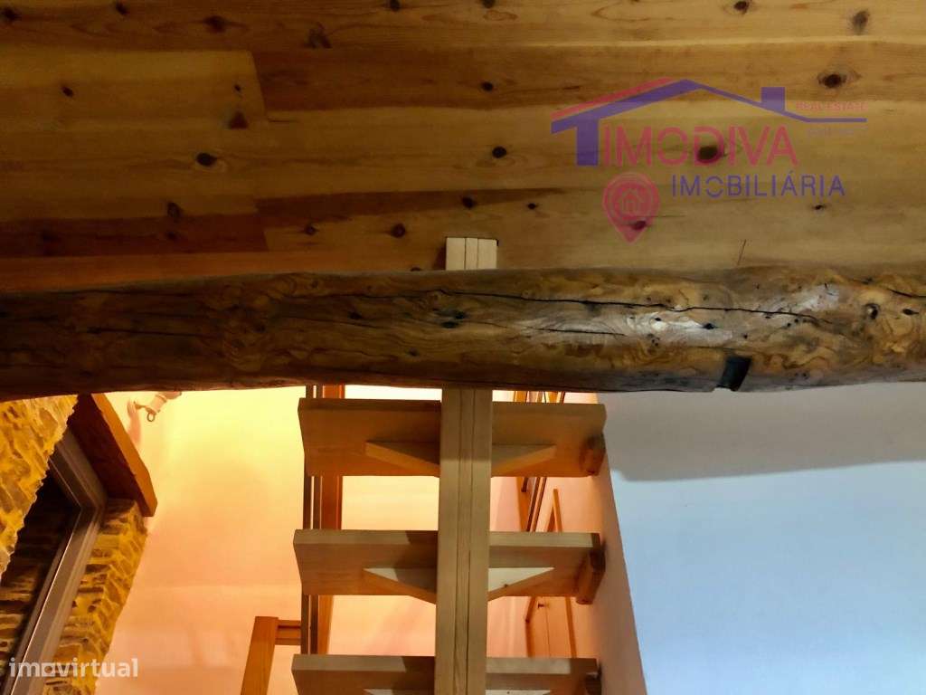 Casa de Xisto T2 com licença AL, em Castanheira de Pera-29