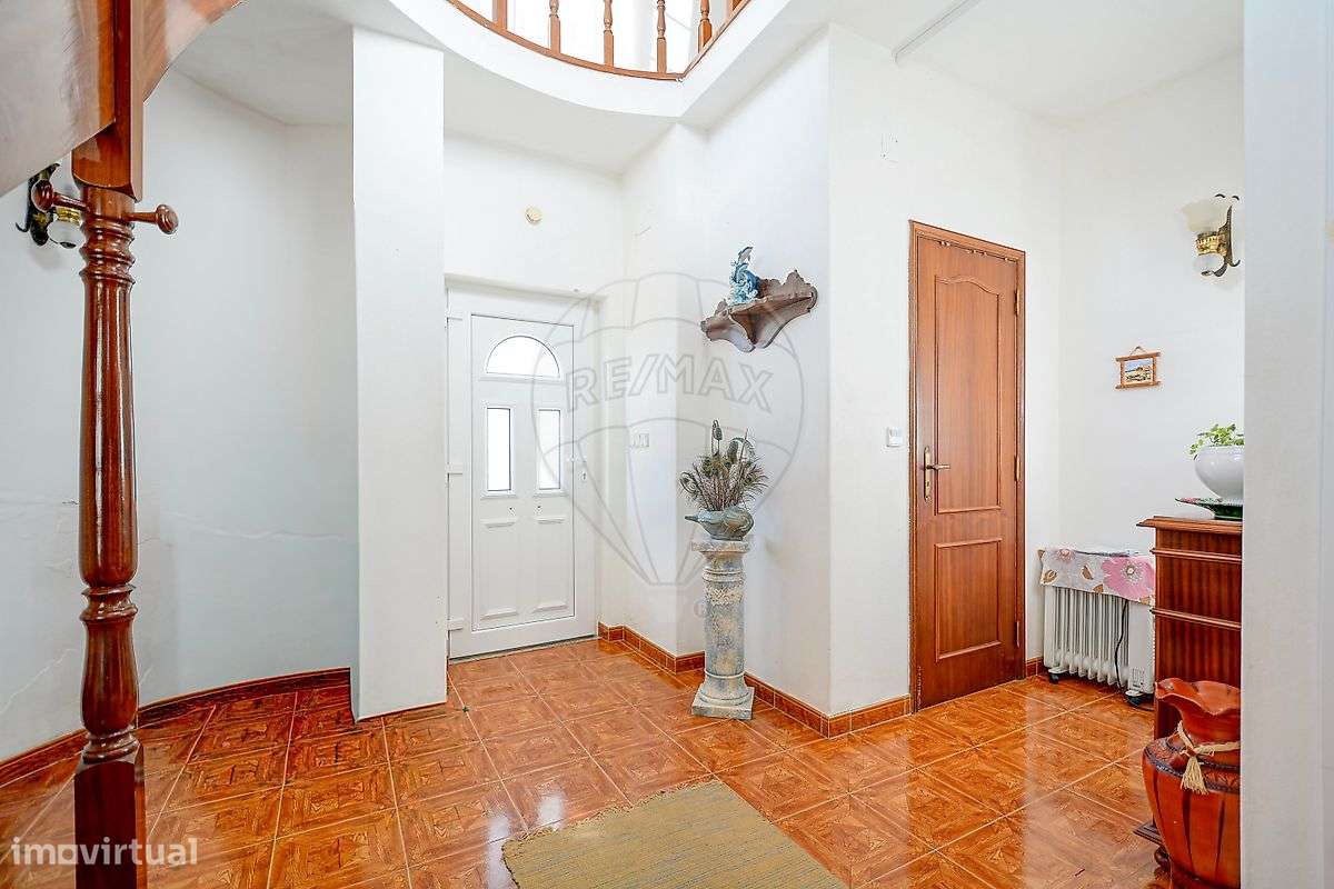 Moradia T4 para venda-18