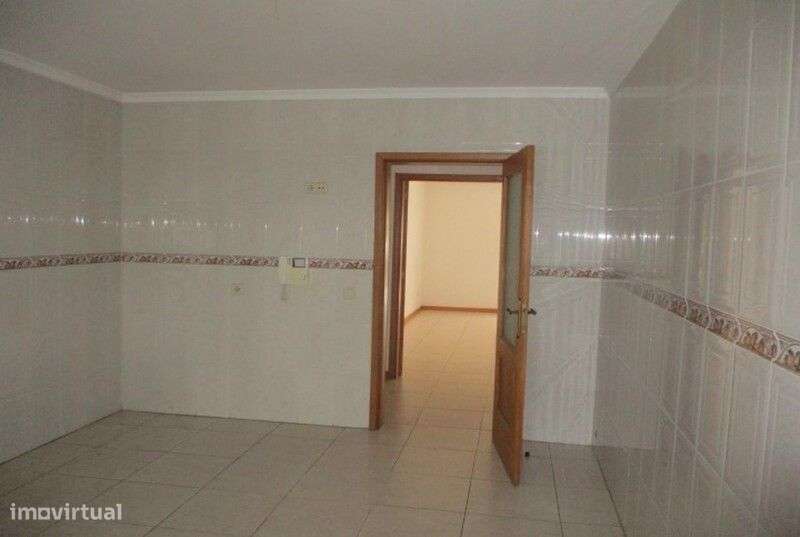 Apartamento T3 em Oliveira de Azeméis - Grande imagem: 4/13