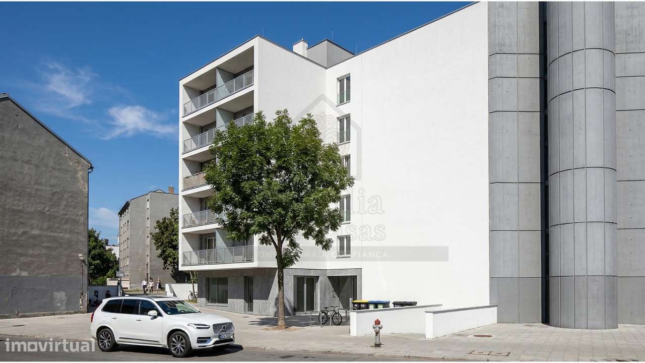T2 Novo com Arrecadaçao no  barreiro-11