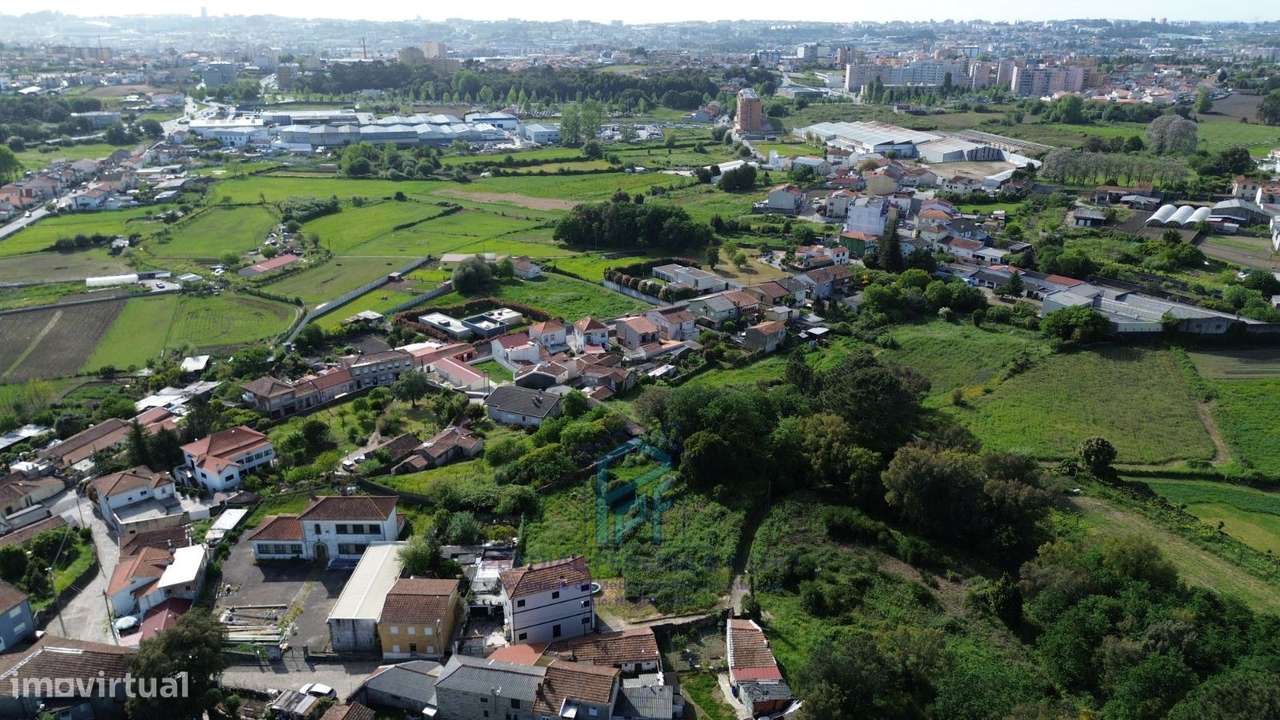 Terreno - Fânzeres / Próx. Igreja-6