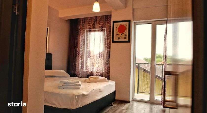 Minihotel Eforie Nord D+P+3 19 camere la 200m de mare - Imagine principală: 4/10