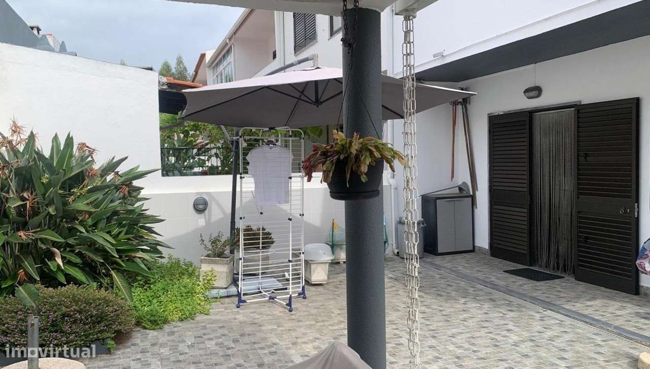 Moradia T3+1 em Vale de Milhaços-7
