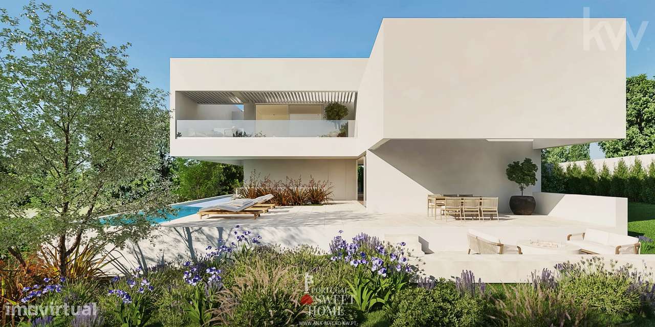 Moradia de Luxo T5, com Piscina e Garagem para 2 viaturas-5