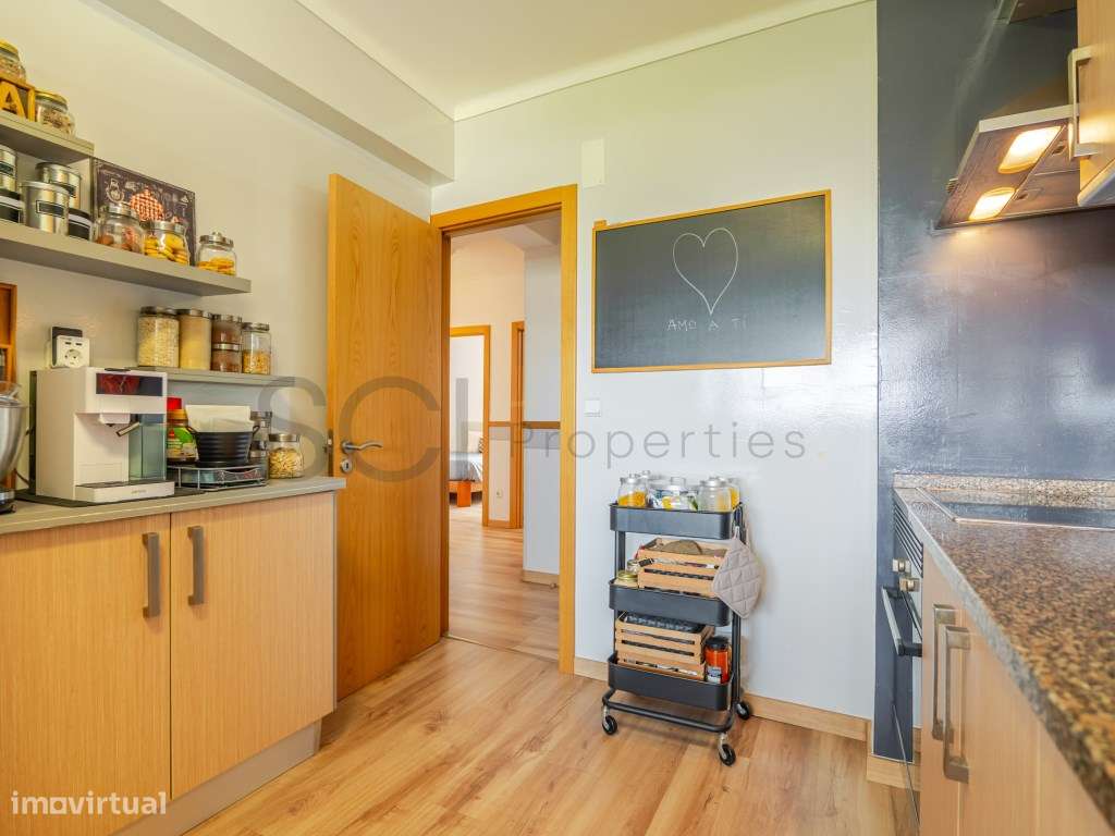Apartamento T2 Totalmente Remodelado com Elevador - Barreiro-16