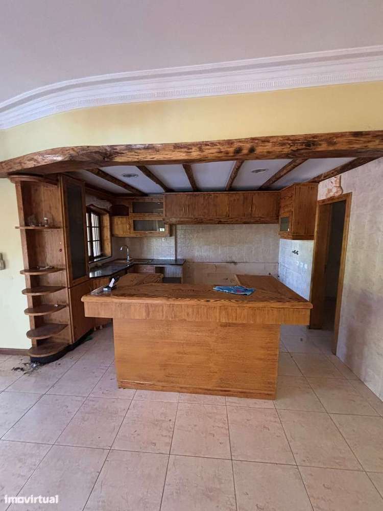 Imóvel de banco : apresente-nos a sua e-39