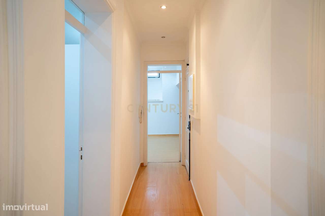 T2 em Campo de Ourique com Pátio de 23m²-18