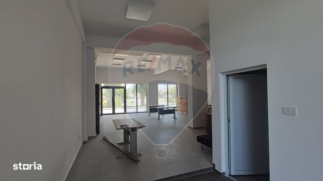 Spațiu comercial 93 mp de vanzare Ultracentral Promenada Crisului-17