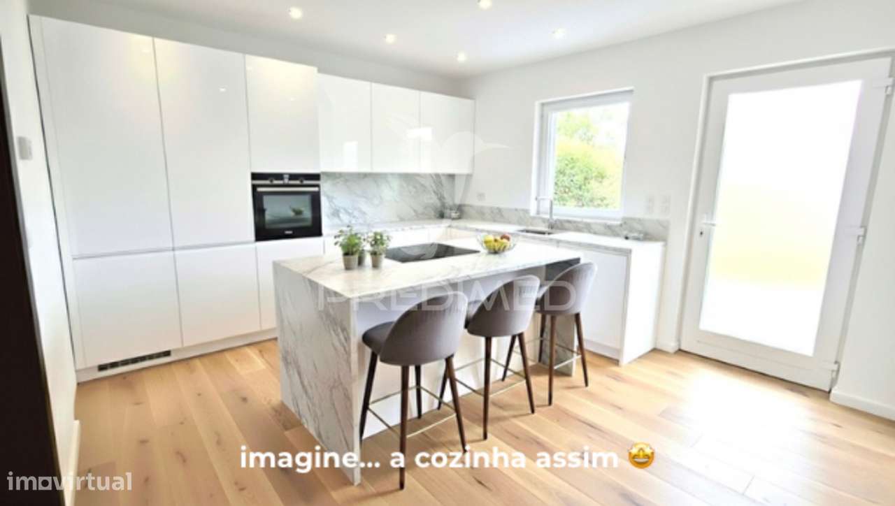 Moradia para restauro - Grande imagem: 5/19