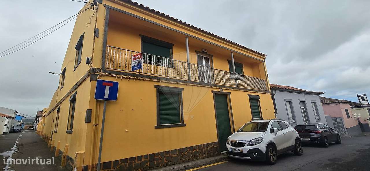 Moradia T5 para venda-0