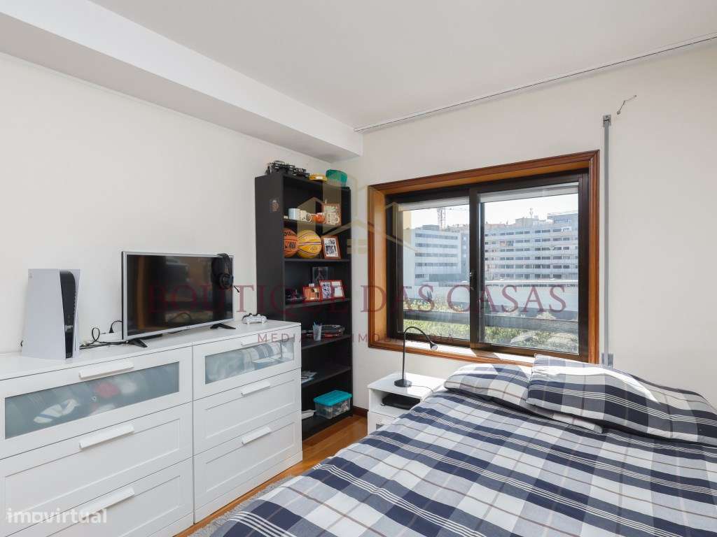 Apartamento T3 Venda Vila Nova de Gaia-17