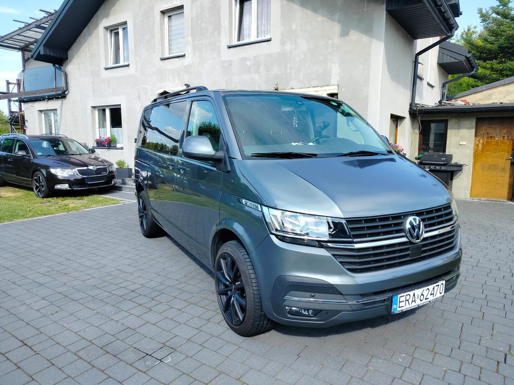 Volkswagen Caravelle L1 Comfortline 2010
