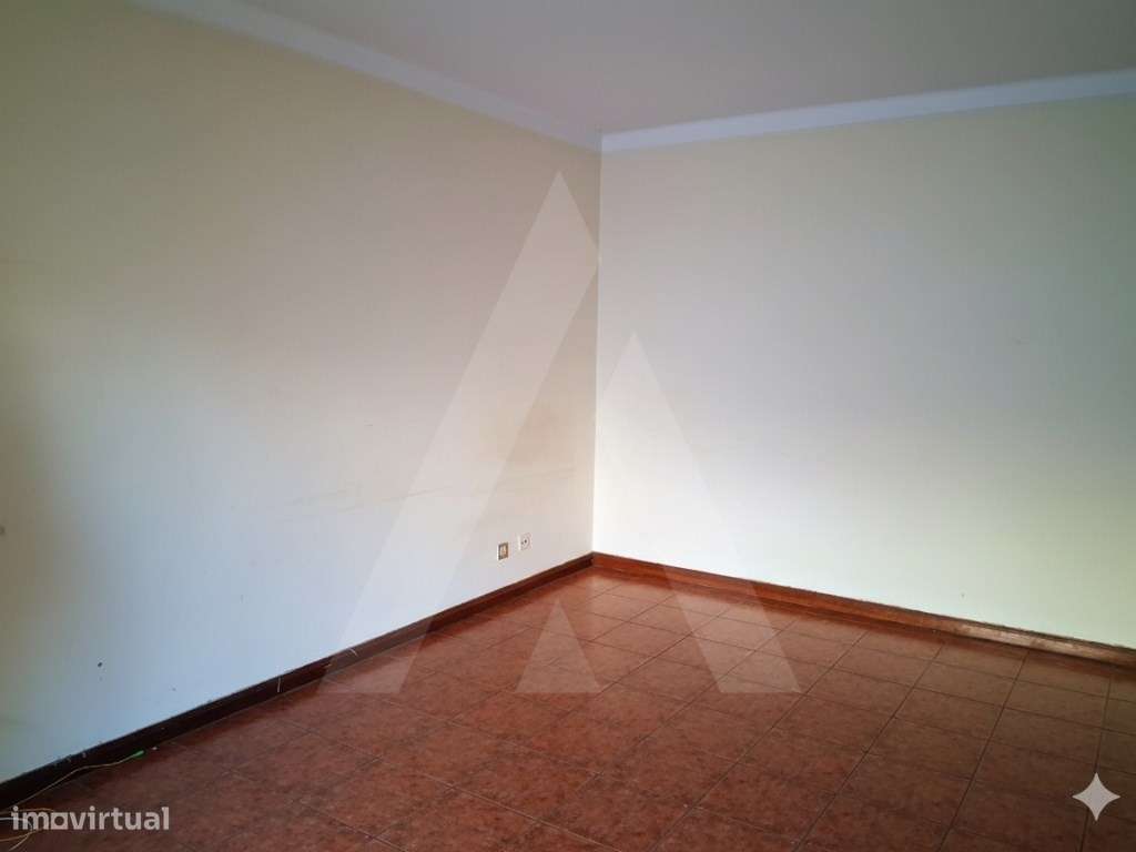 Apartamento T2 para arrendamento em Albergaria-a-Velha - Grande imagem: 4/12