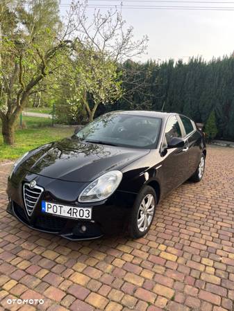 Alfa Romeo Giulietta - 2