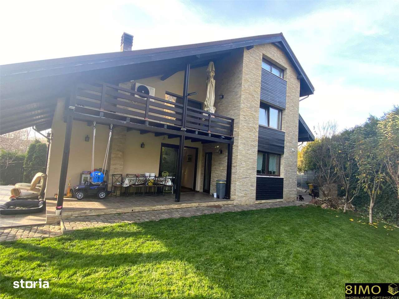 Vila spectaculoasa de vanzare pe strada Roma-3