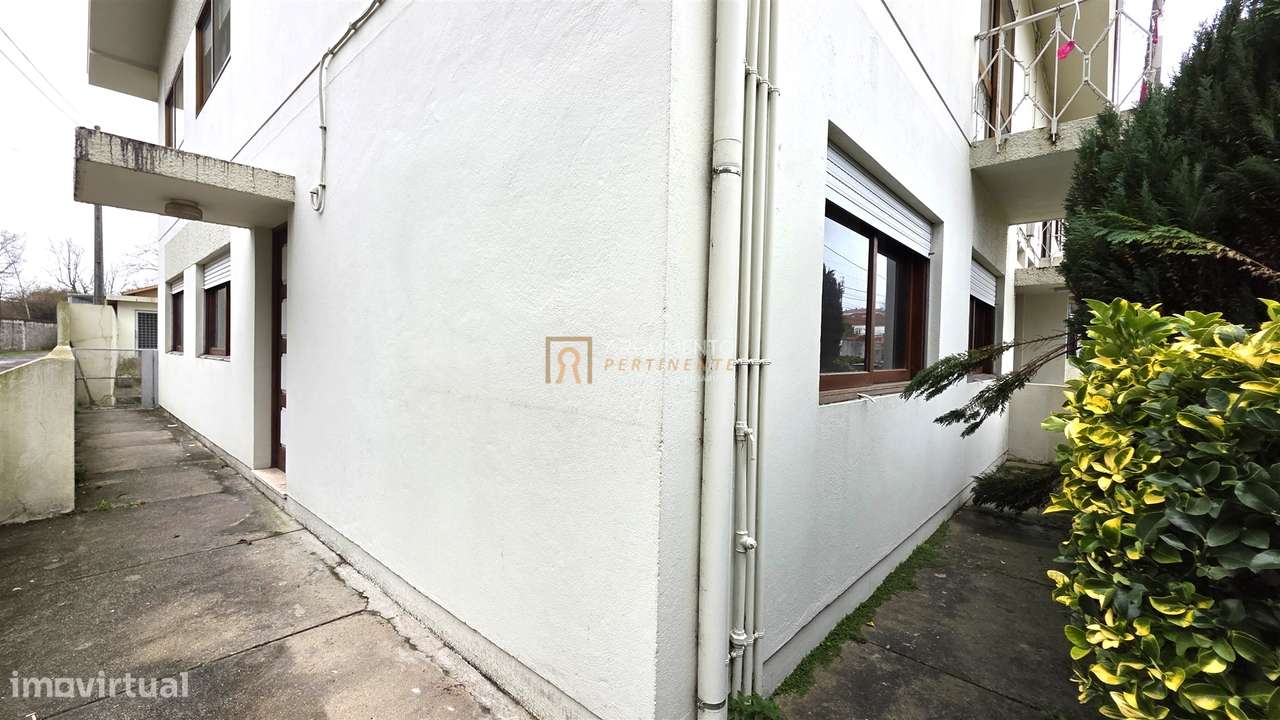 Andar Moradia T3 com Logradouro – Castelo da Maia - Grande imagem: 2/32