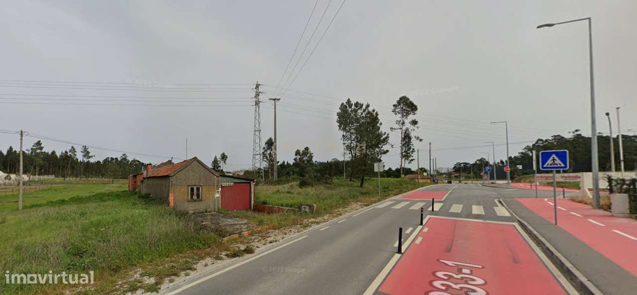 Moradia T2 para Reconstrução com Terreno Amplo em Bustos - Grande imagem: 3/5