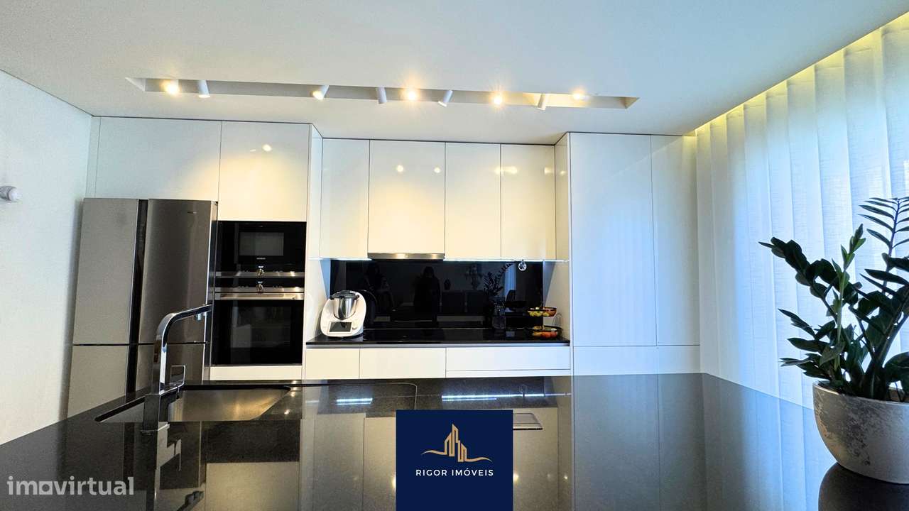 Apartamento Renovado T2 | Póvoa de Varzim - Centro | Exclusivo-19