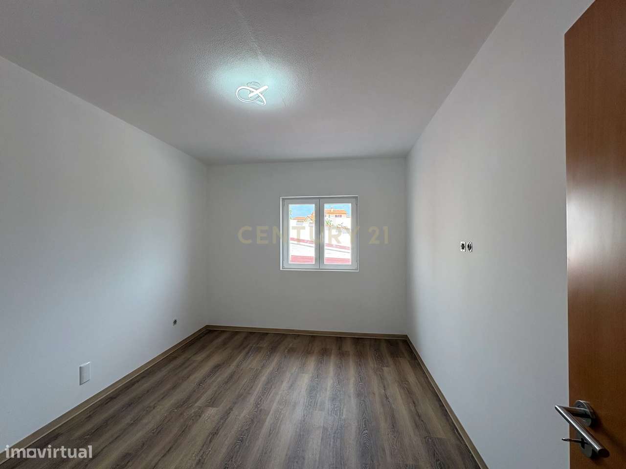 Excelente Moradia  em Ouca, Vagos - 4 Quartos e Jardim-19