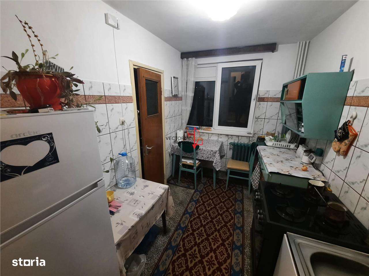 3 camere semidecomandat, Postavarul-Codrii Neamtului, 10 minute de met-6