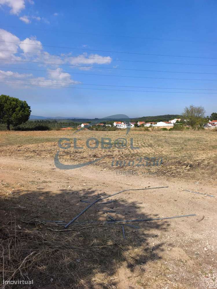 Lote terreno para construção Meia Via- Torres Novas - Grande imagem: 5/12