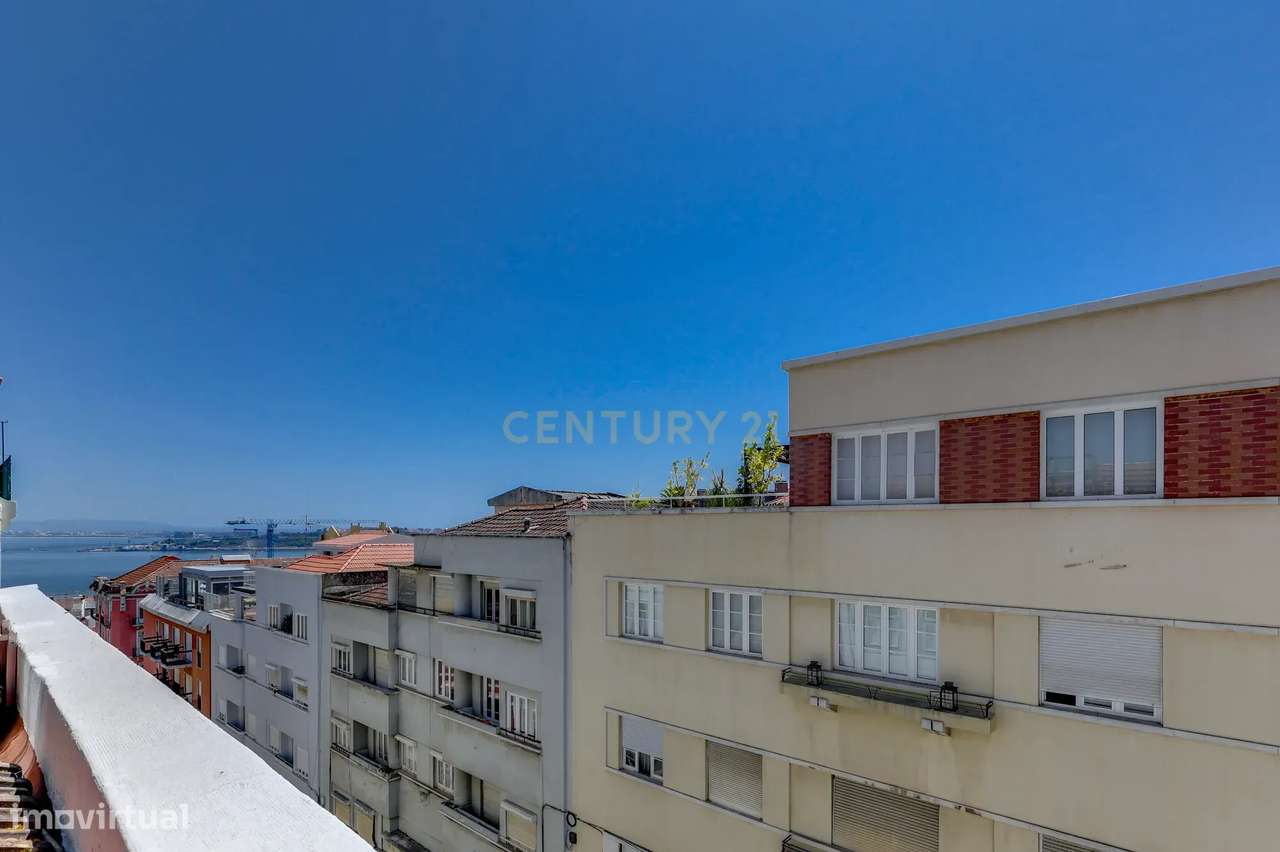 Apartamento T2 Na Lapa, Lisboa-21