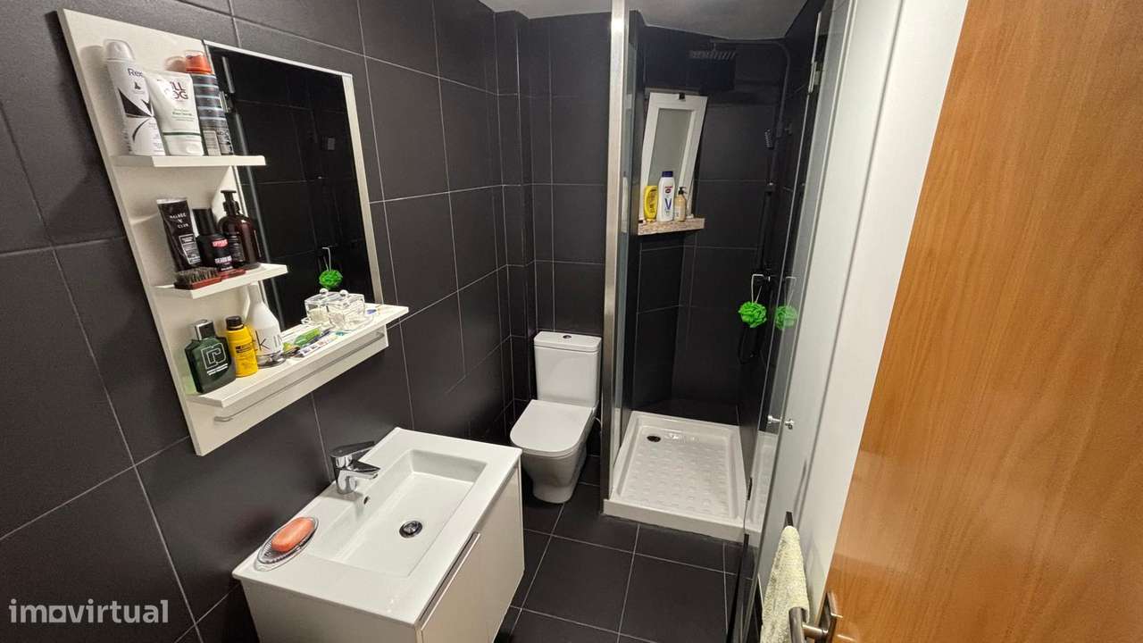 T1 bem remodelado excelente localização para viver ou investir-6