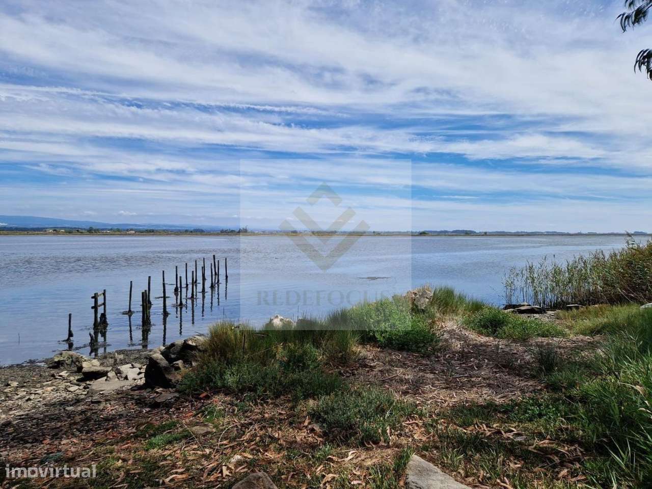 Moradia Geminada T3 em Bruto com Vista para a Ria-22