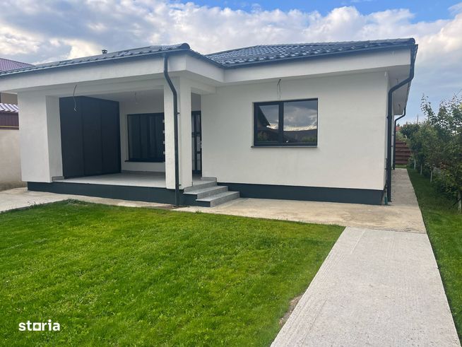 Casa 4 camere parter Stefanesti-3