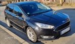 Ford Focus - 8