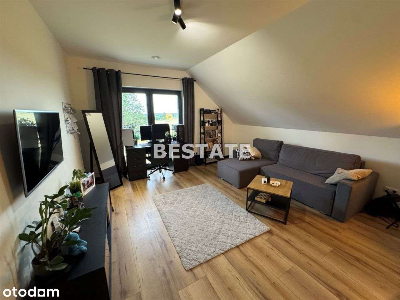 Dom w zaciszu zieleni, wysoki standard-8