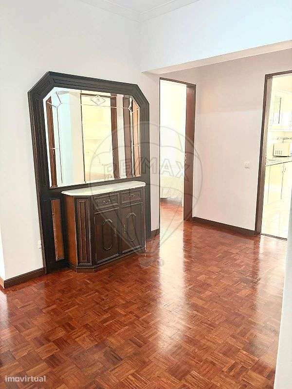 Apartamento T3 para arrendamento - Grande imagem: 2/11