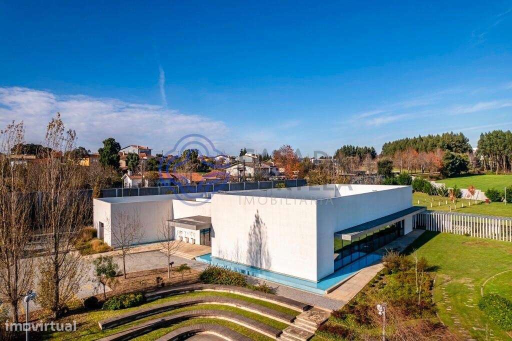 Centro de eventos e congressos na área metropolitana do Porto - Grande imagem: 4/47