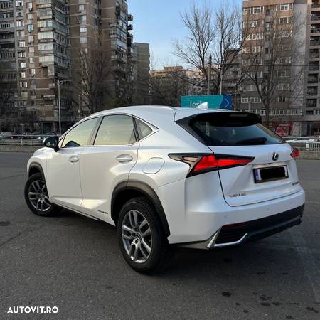 Lexus Seria NX 300h AWD Business - 4