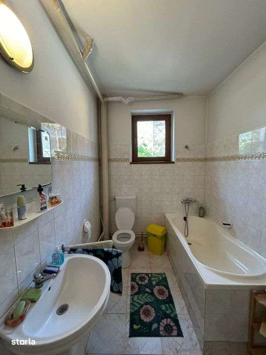 - Vila P+1, zona Centru, constructie 1999.-10