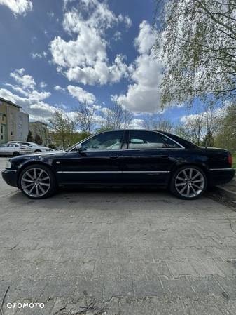 Audi A8 - 2