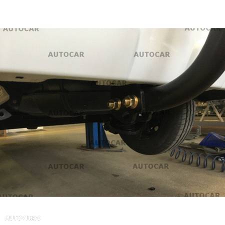 Carlig de remorcare pentru Dacia DOKKER - SUV 2/4 WD - sistem semidemontabil -cu suruburi  din 2012/- - 4