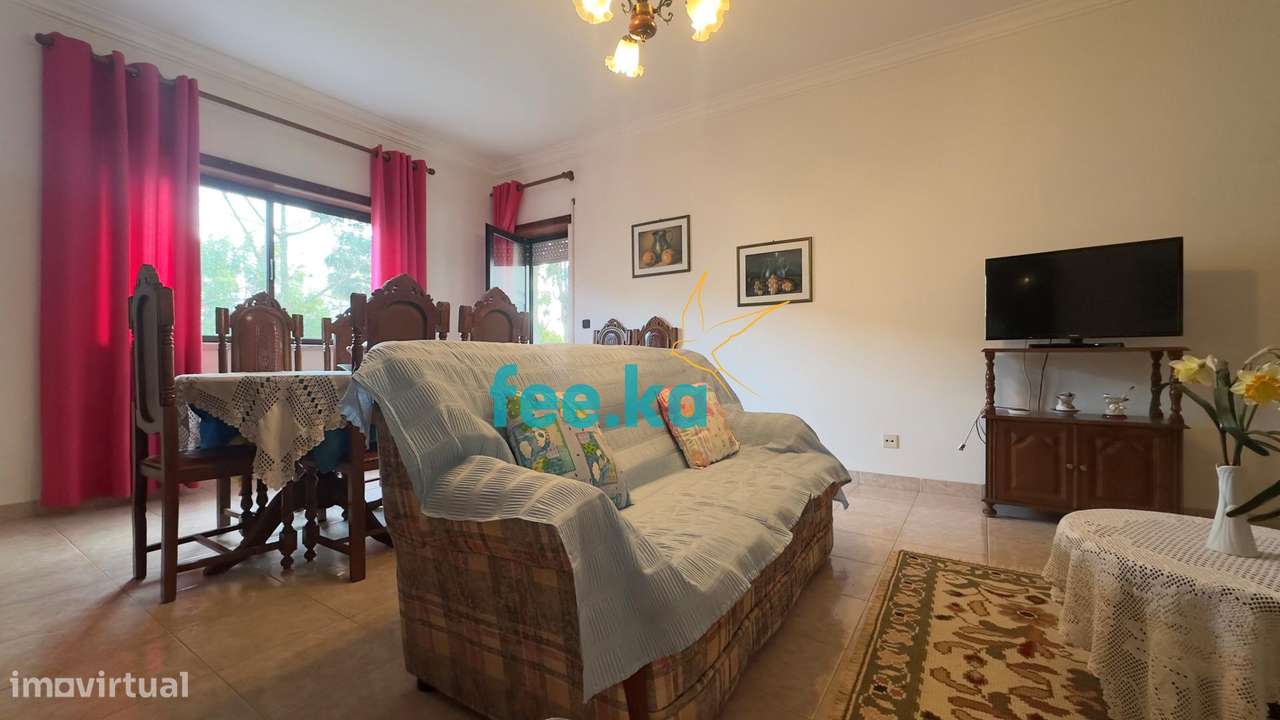 Apartamento T4 com Garagem-10