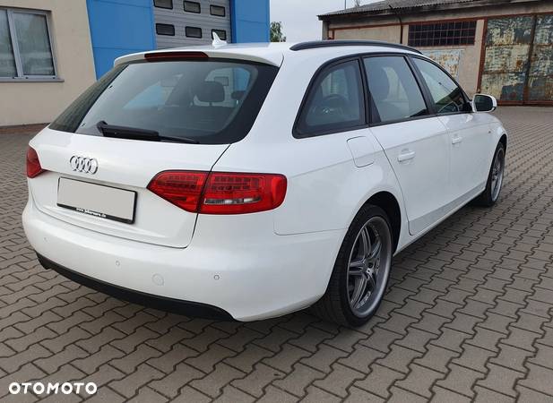 Audi A4 Avant 2.0 TDI DPF S line Sportpaket (plus) - 9