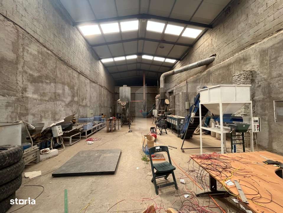 Hala 900 mp utili cu 1869 mp de teren - Imagine principală: 4/13