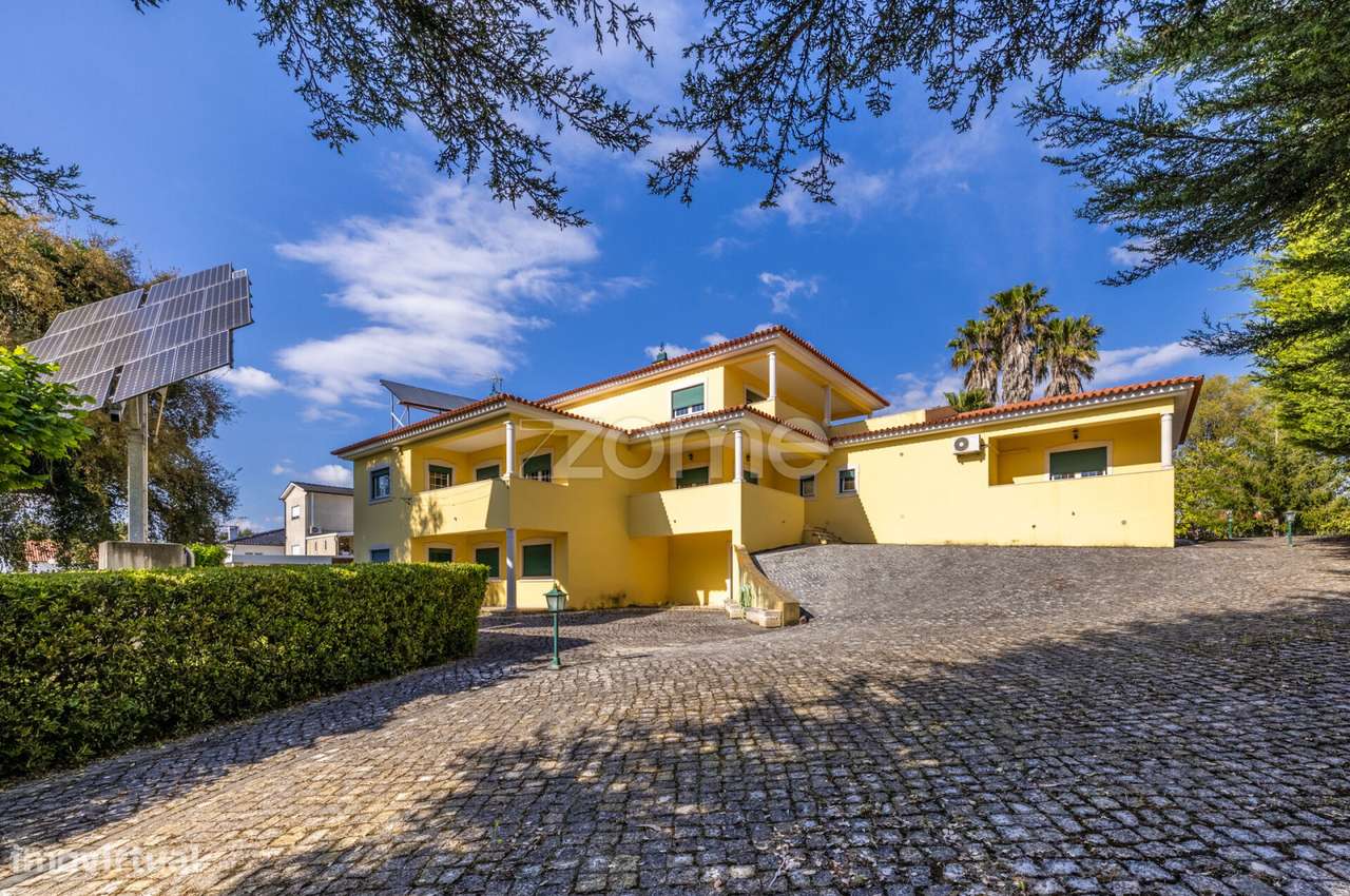 Exclusiva Moradia T5 às Portas de Leiria - Grande imagem: 2/39