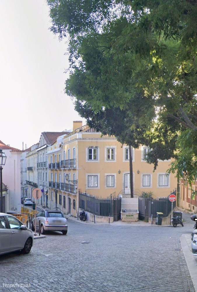 Apartamento T2 em Misericórdia, Lisboa - Oportunidade Única-1