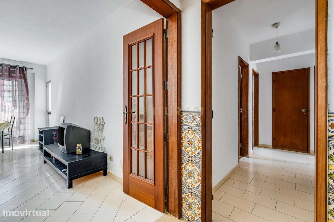 Imperdível apartamento T3 em Faro-13